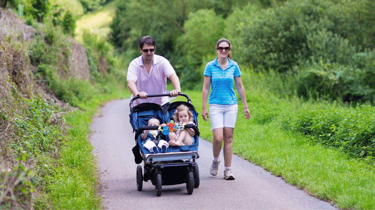 The 10 Best Baby Strollers for New Parents: A Comprehensive Guide